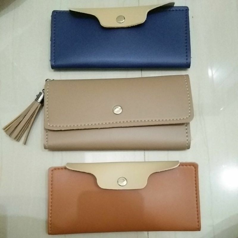 Dompet panjang tipis