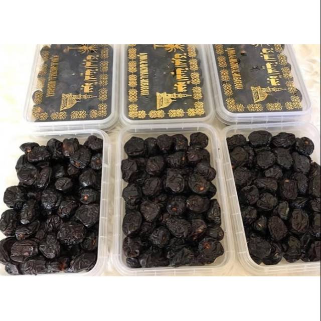 

Kurma Ajwa Asli Madinah