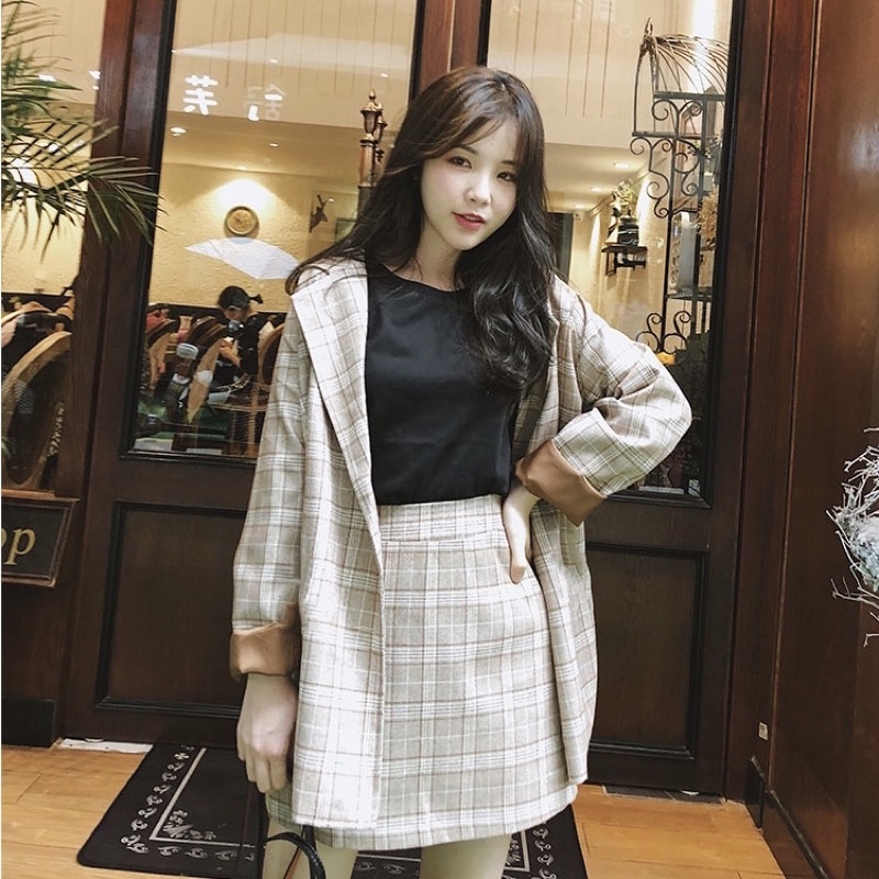 Semi Formal Blazer Motif Kotak Coklat