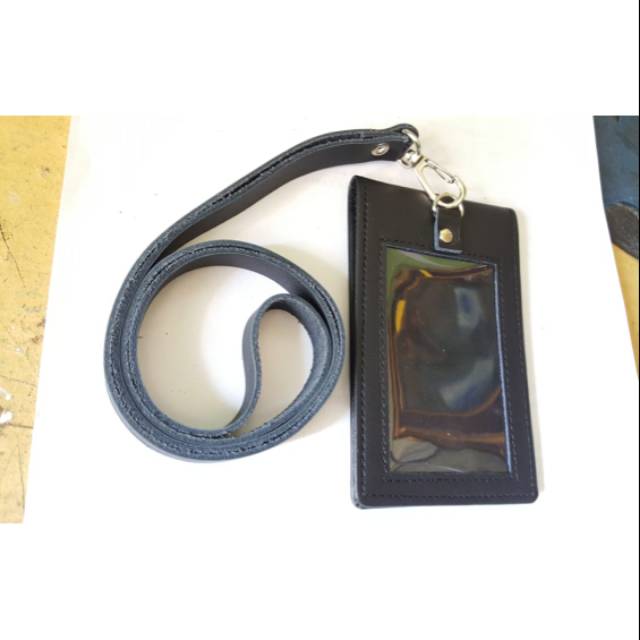 

Name tag id card holder double magnet tali kulit