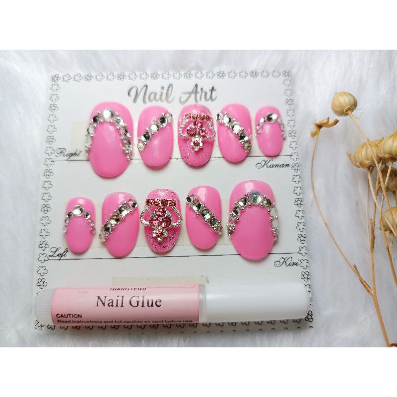 nail art wedding - kuku palsu pengantin unik warna pink soft