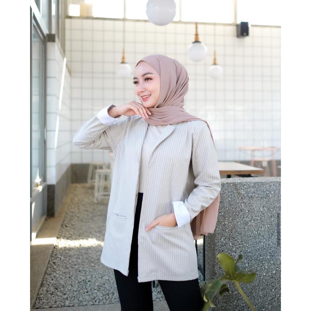 PM - Syani (Britani Blazer) pg