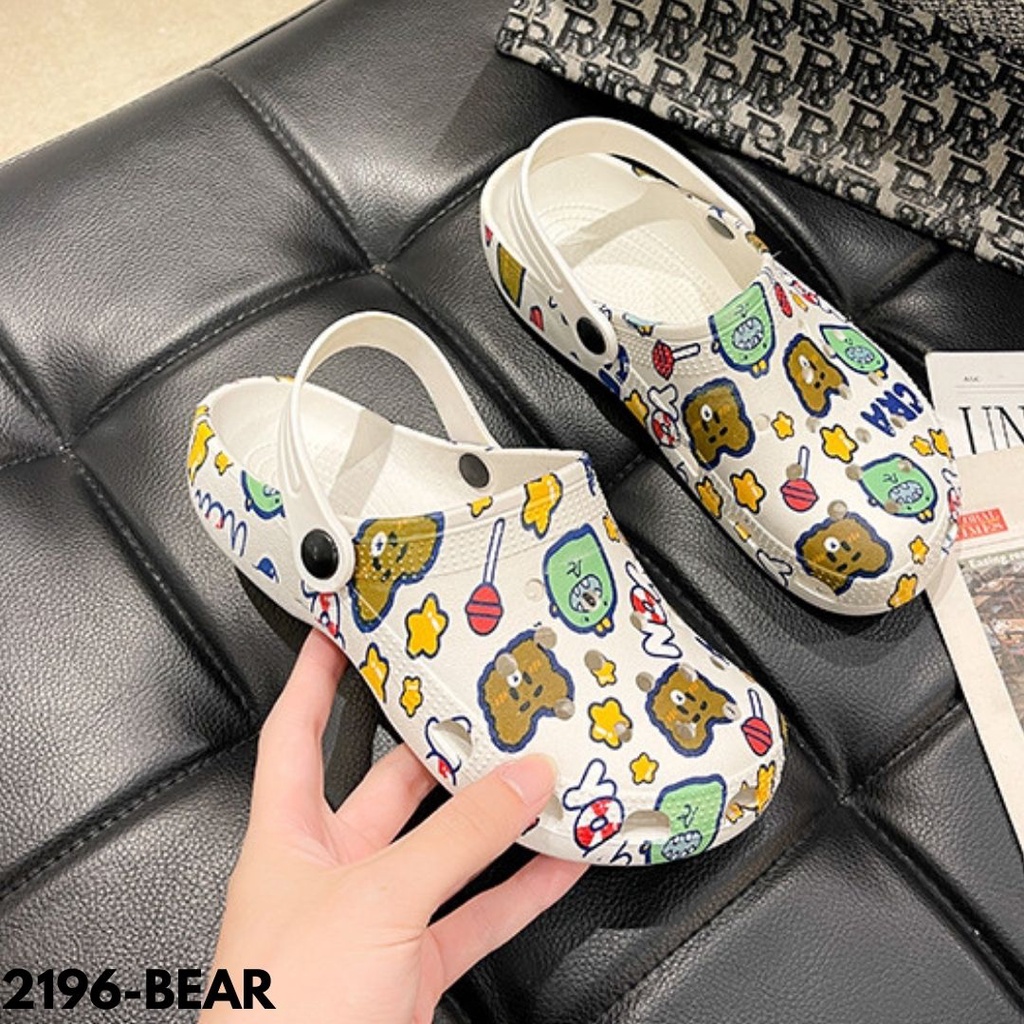 SANDAL BAIM SLIP ON RUMAHAN WANITA INDOOR OUTDOOR IMPORT ANEKA MOTIF LUBANG LUBANG NYAMAN KARET RUBBER ELASTIS ANTI SLIP 2196