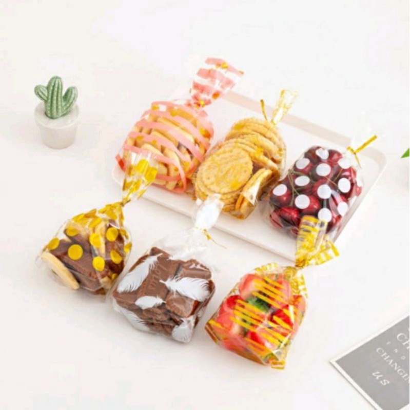 

PLASTIK MAKANAN/SOUVENIR