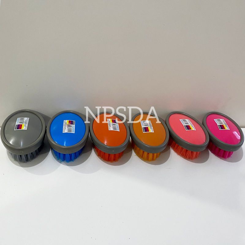 Sikat Baju Oval Nagata