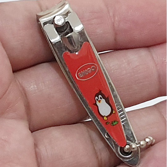 Gunting Kuku Karakter Anak Nail Clipper Mini Hadiah Souvenir Lucu dengan Gantungan - Gunting Kuku Mini Stainless Motif Lucu - Gantungan Gunting Kuku - Gunting Kuku Jepit - Potong Kuku