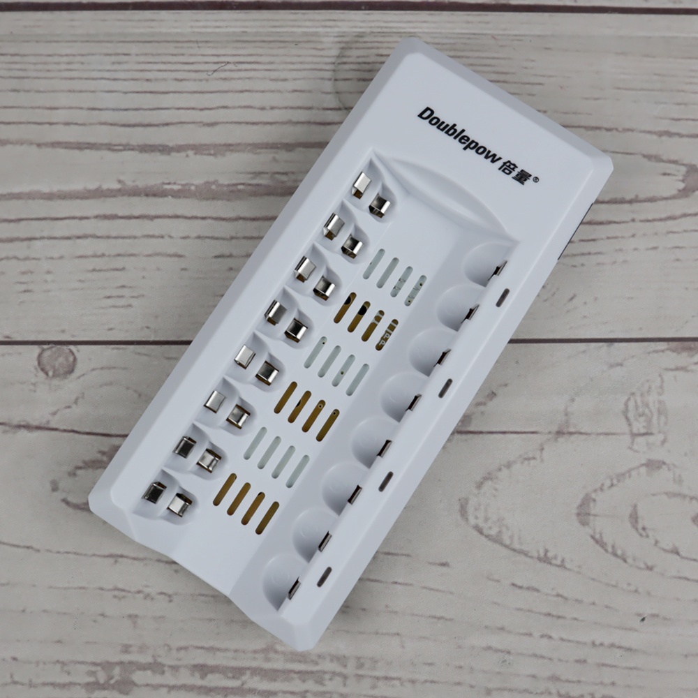 Charger Baterai 8 slot for AA/AAA - DP-K18 - White