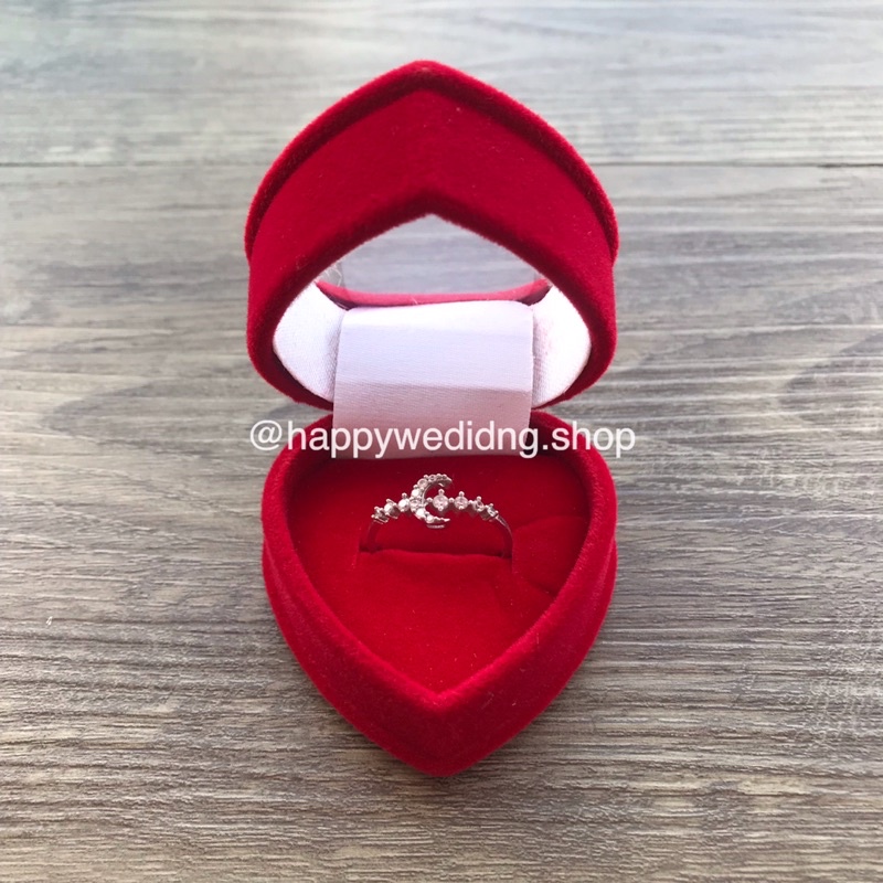 Tempat Cincin Love Bludru Tutup Mika / Kotak Cincin Love