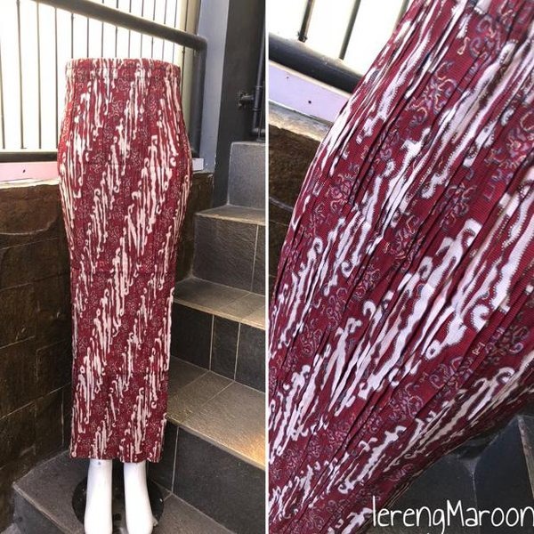 Rok Plisket Bawahan Kebaya Motif Truntum Dan Motif Lain