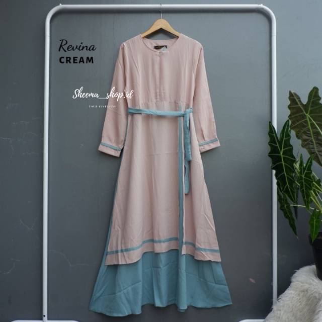 Revina Dress