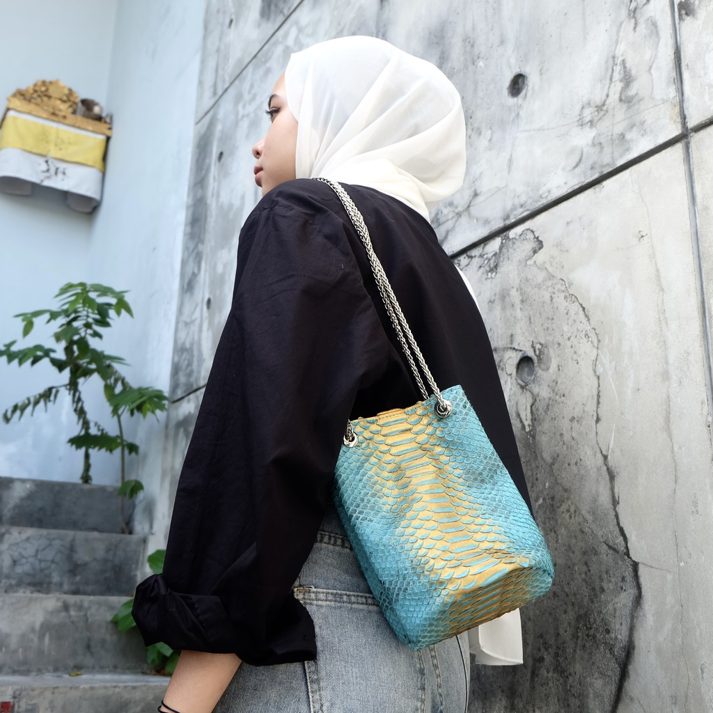 Tas Wanita/Kulit Ular/Holy Serut