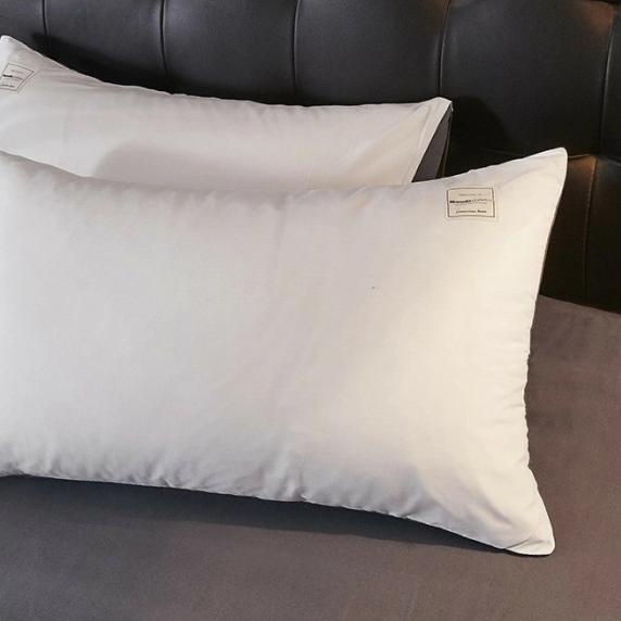 ▲ Penambahan Sarung bantal dan sarung guling katun lokal - 1Bantal 1Guling ➤