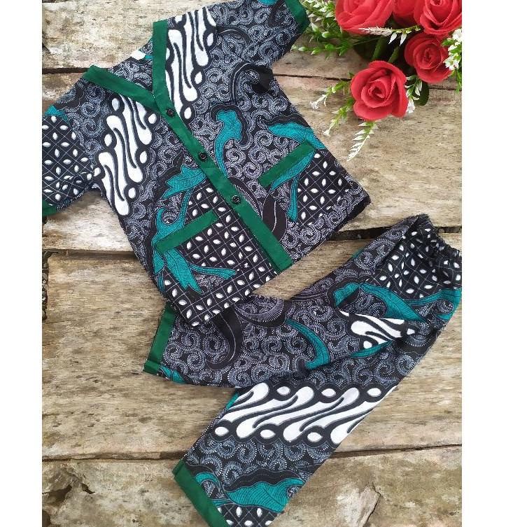 Produk Premium Piyama Batik Anak Laki-laki Usia 1 sampai 5 tahun Motif Batik Kekinian SEM