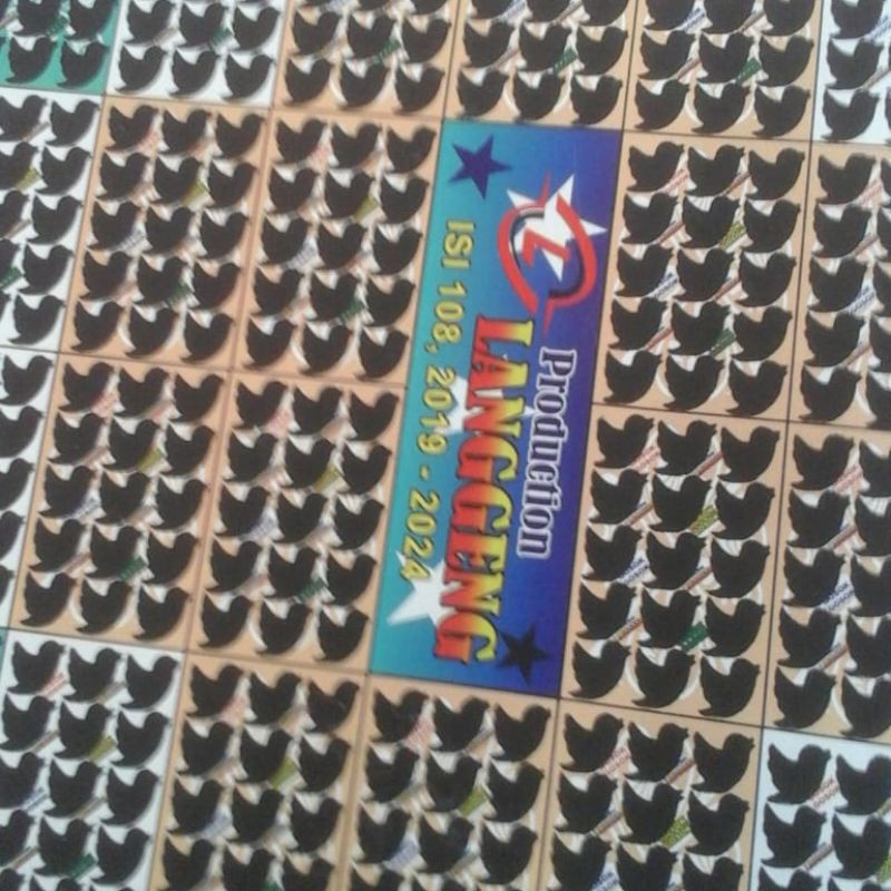 Gosok-gosok bom 15 titik harga 2500/lembar