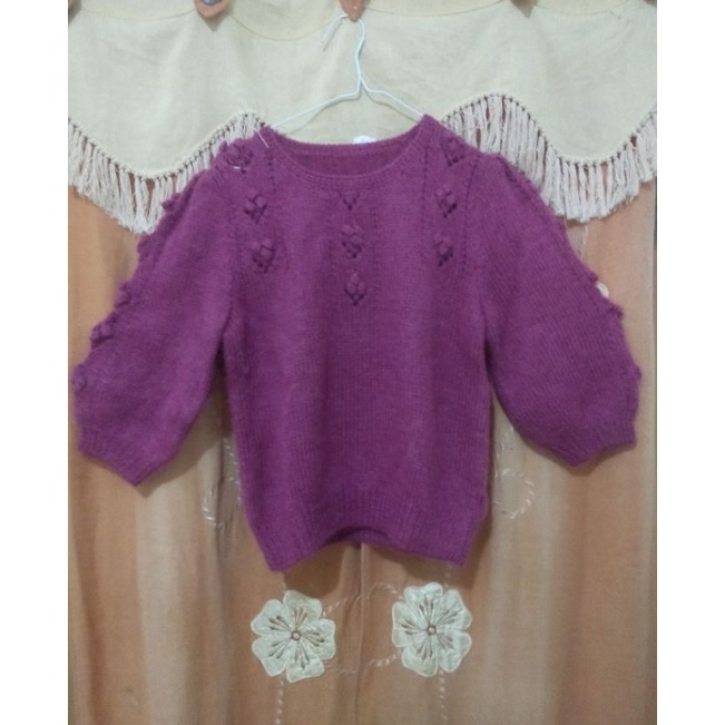 Sweater rajut bulu crop lengan balon