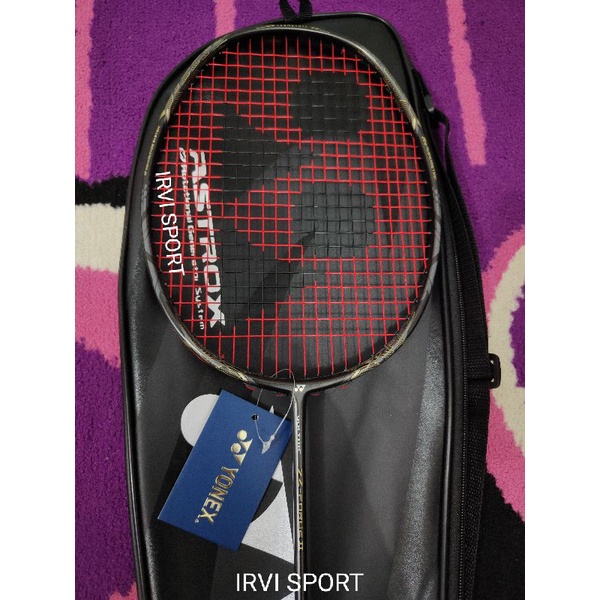 RAKET BADMINTON NEW VOLTRIC Z FORCE 2// BISA COD// PENGIRIMAN CEPAT// PACKING RAPI