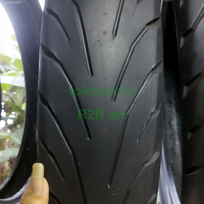 ban bekas merek pirelli angel CT ukuran 130/70 ring 17 ban belakang