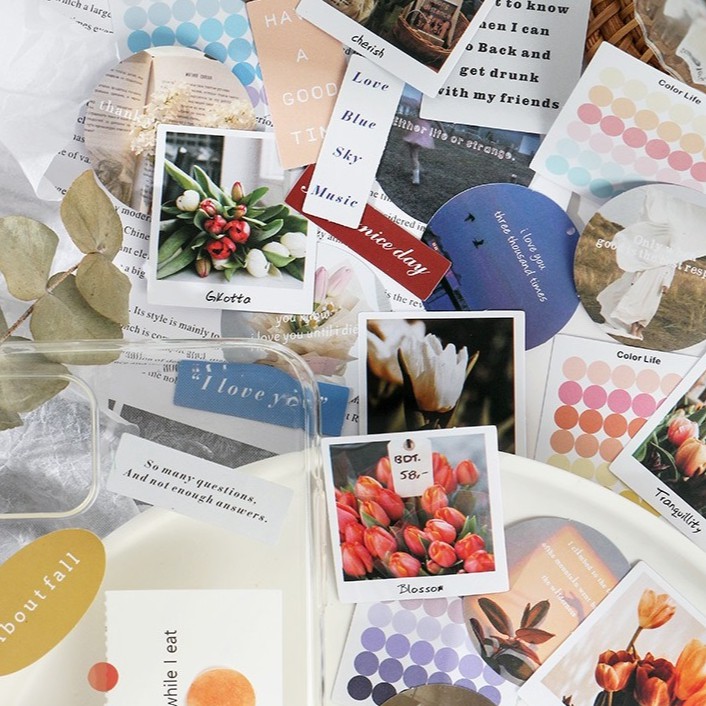 

HARU Stiker Aesthetic 40 pcs Qoutes dan Motif Bunga untuk Dekor Jurnal Scrapbook Binder