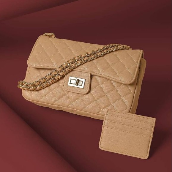 BOSTON CLASSIC BEIGE LOCAL.ID