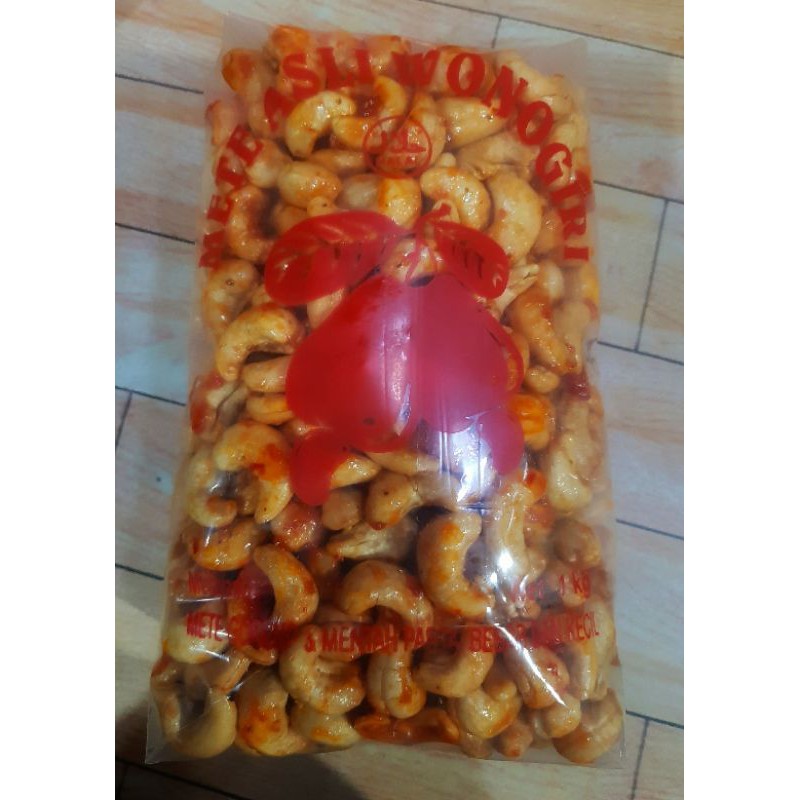 KACANG METE MEDE PEDAS MANIS 500 gram