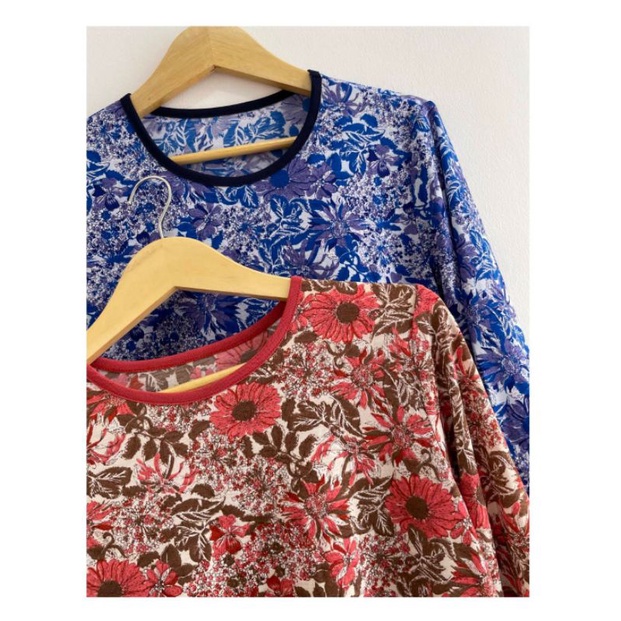 Uniqlo floral stretch jersey blouse