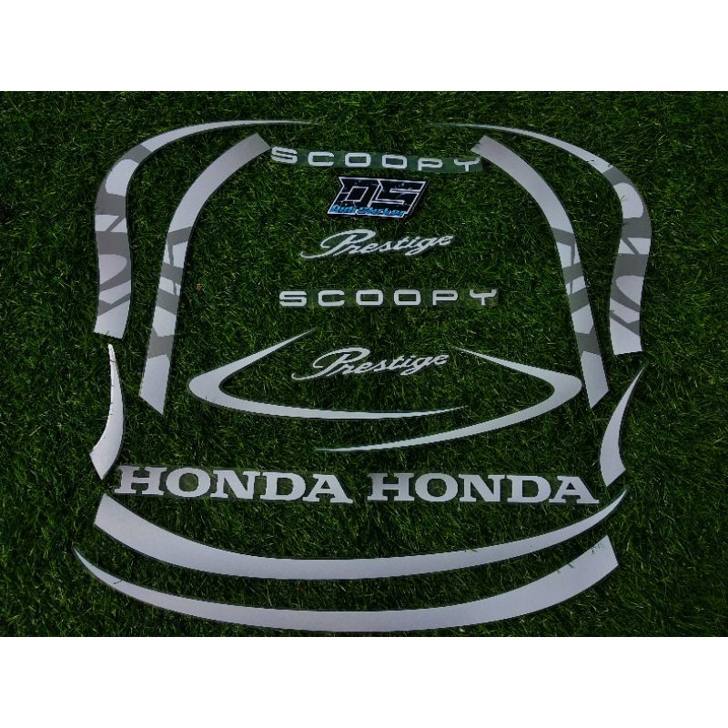 STRIPING TRANSPARAN SCOOPY 2021 PRESTIGE COSTUM