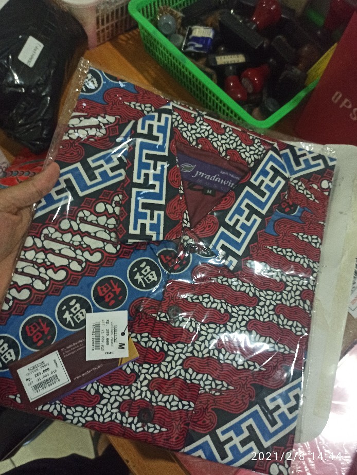 Pradawita Batik Kemeja Slim Fit Fortune 1b-merah