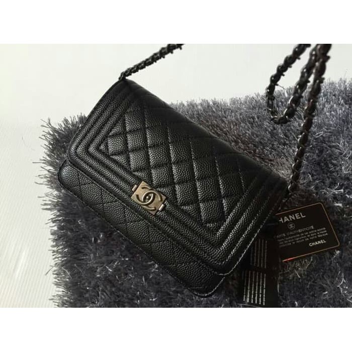 CHANEL WOC BOY 20*5*13
