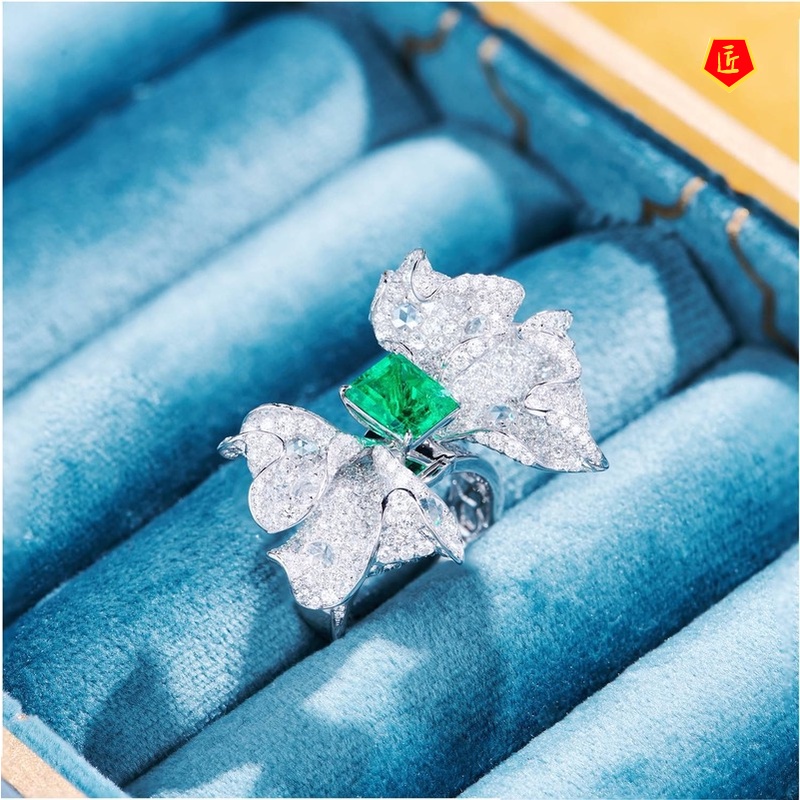 [Ready Stock]Luxury Fashion Micro Inlay Full Diamond Bow Emerald Ring