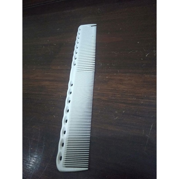 sisir rambut barbershop anti statis tiga color