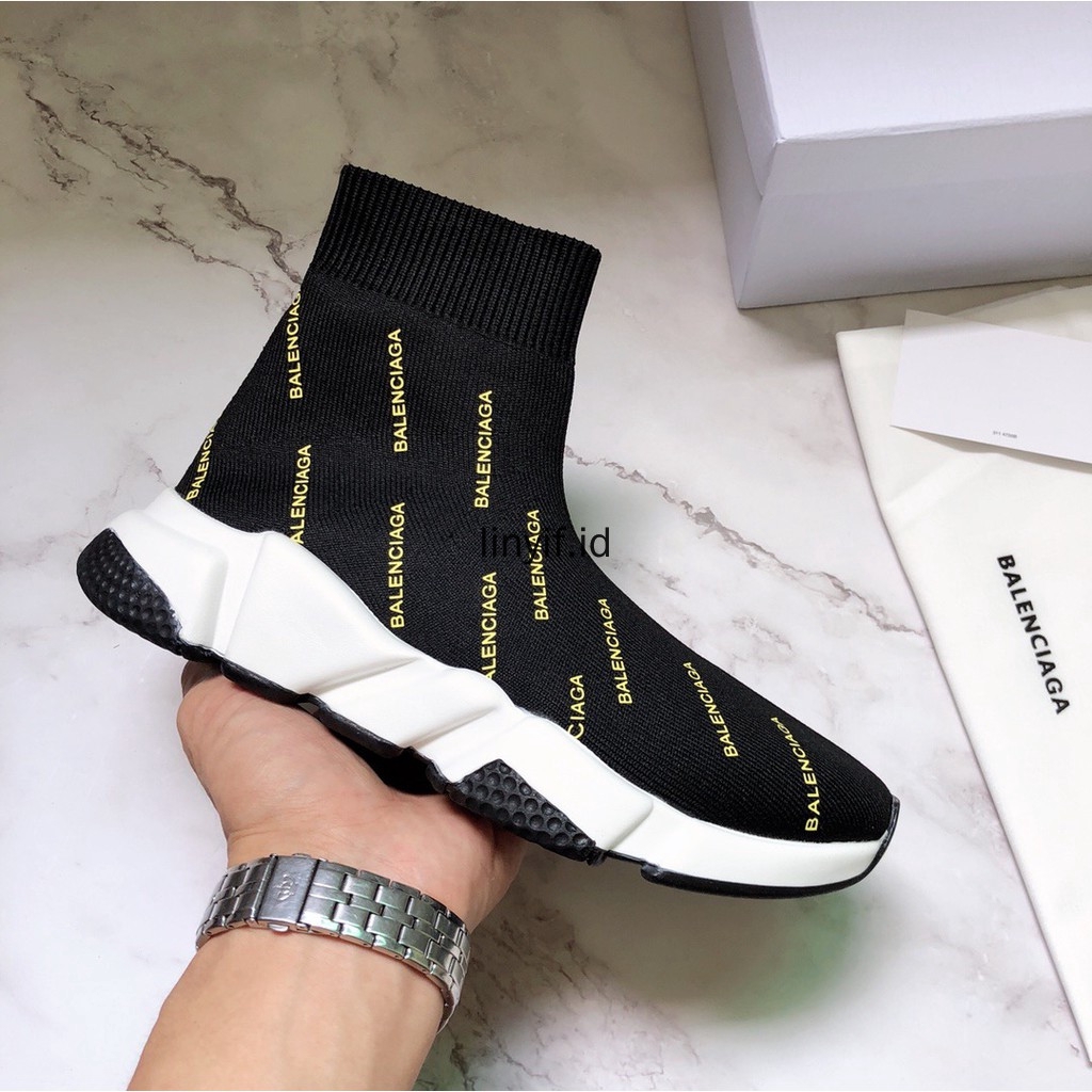 Sepatu Olahraga Model Kaus Kaki Ukuran 35 44 Warna Hitam Sepatu Olahraga Model Kaus Kaki Ukuran 35 44 Warna Hitam