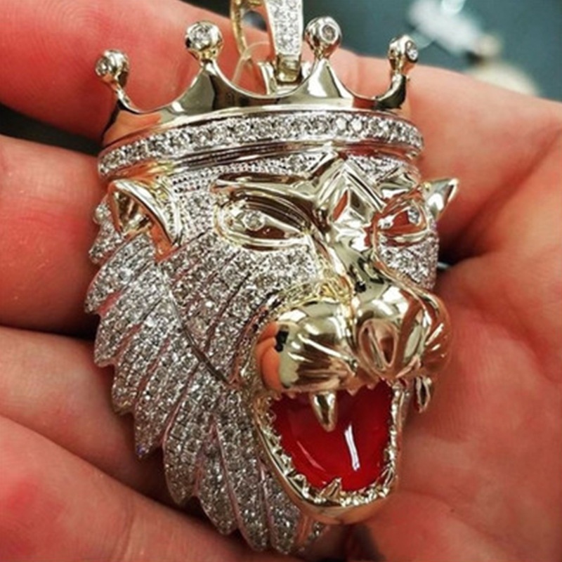 Kalung Liontin Kepala Singa Bahan Stainless Steel Gaya Hip Hop Untuk Pria