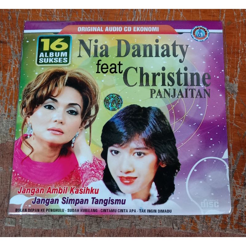 Kaset CD Audio original lagu Nia Daniaty & Kristin Panjaitan