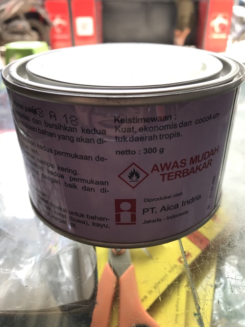 

H7Y Lem Fox Kuning Kaleng 300 gr