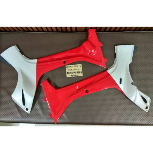 Legshild dalam F1ZR Marlboro