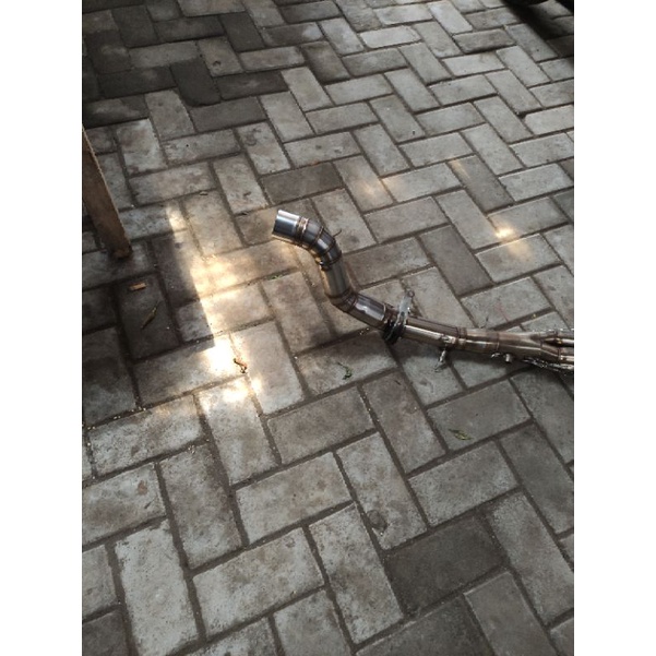 header zx25r bekas
