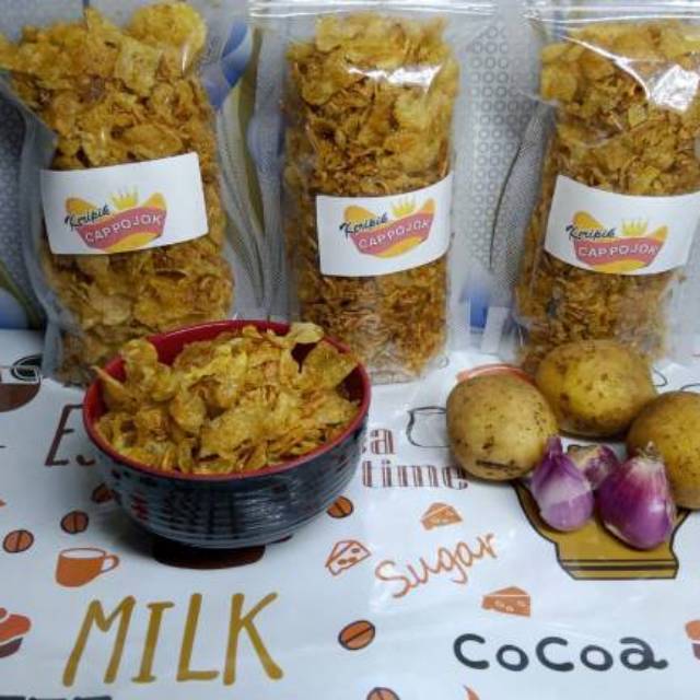 

Keripik singkong, sukun dan keripik kentang ebi