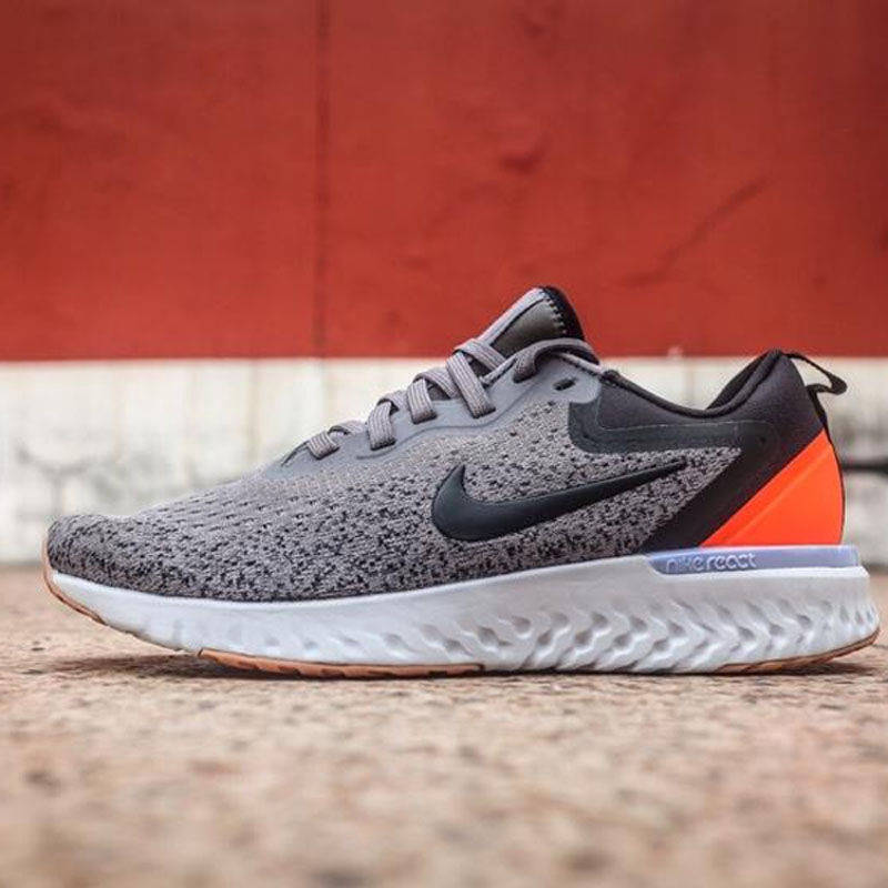 sepatu nike odyssey