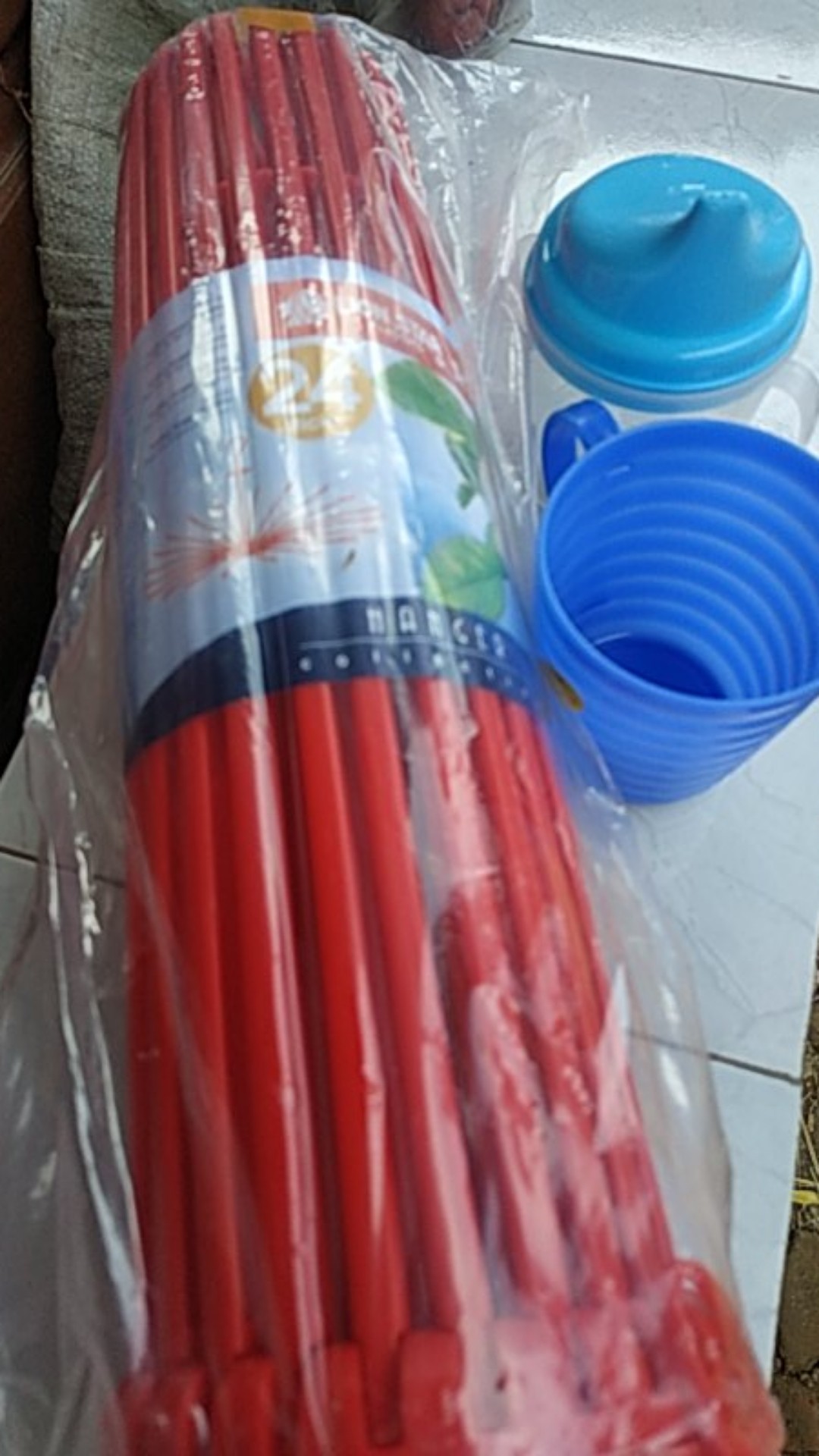 Folding / Jemuran Baju Lionstar Isi 24&30 Stik