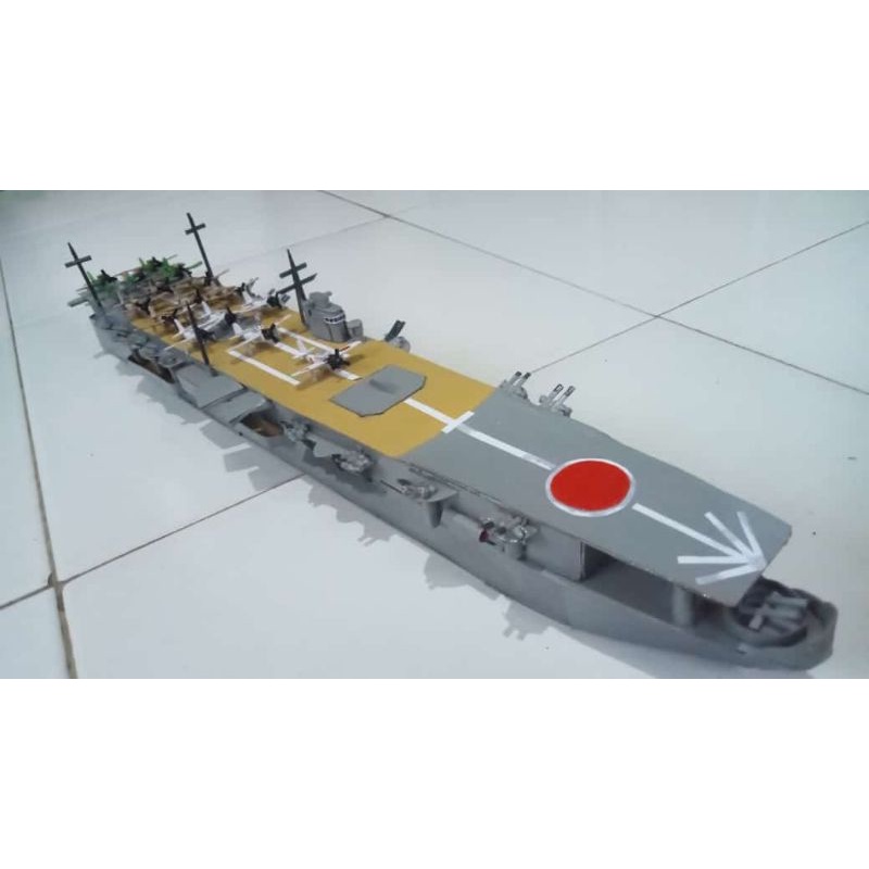 miniatur kapal induk Jepang IJN HIRYU