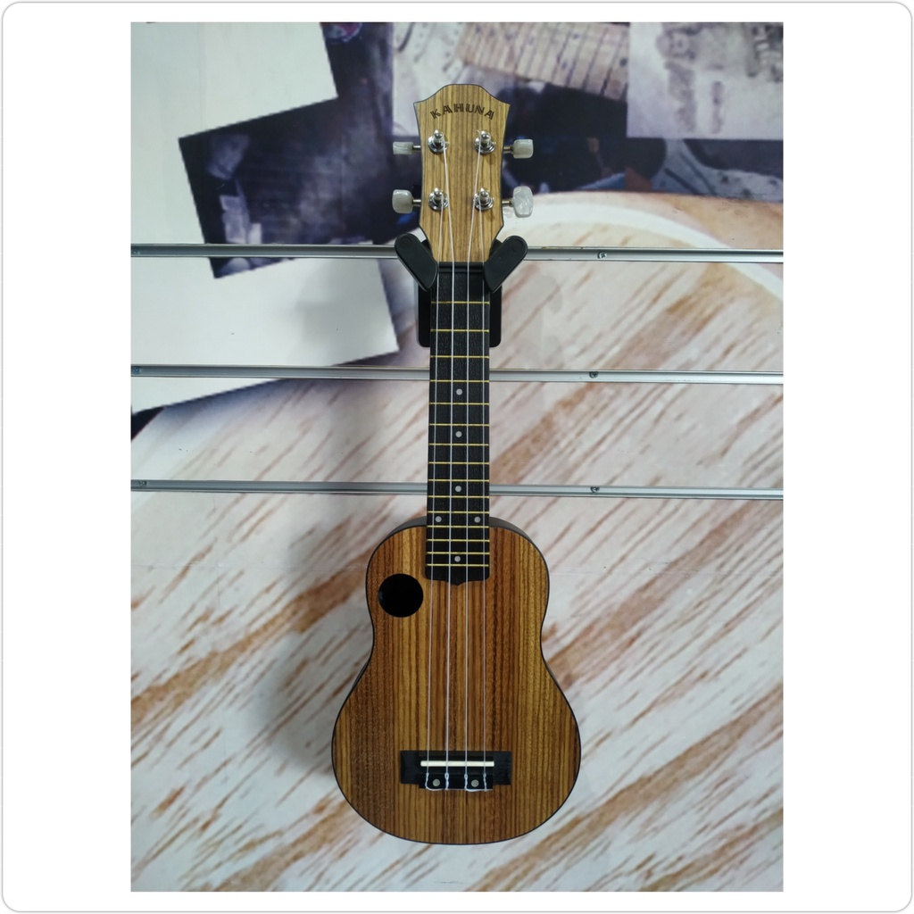 Ukulele  Kahuna AU-P02-SM2