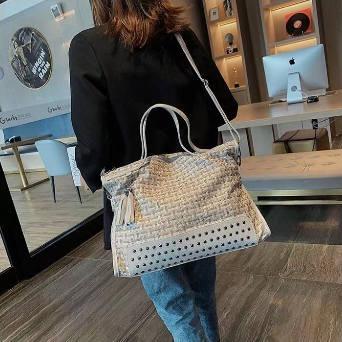 (COD) Vyctoria VOS5139 Tas Selempang Wanita Fashion Tote Bag Murah Import Promo EL5139 LT1280 JT9653 GT1826 BQ3166 CR7768 5139 1280 9653 1826 3166 7768