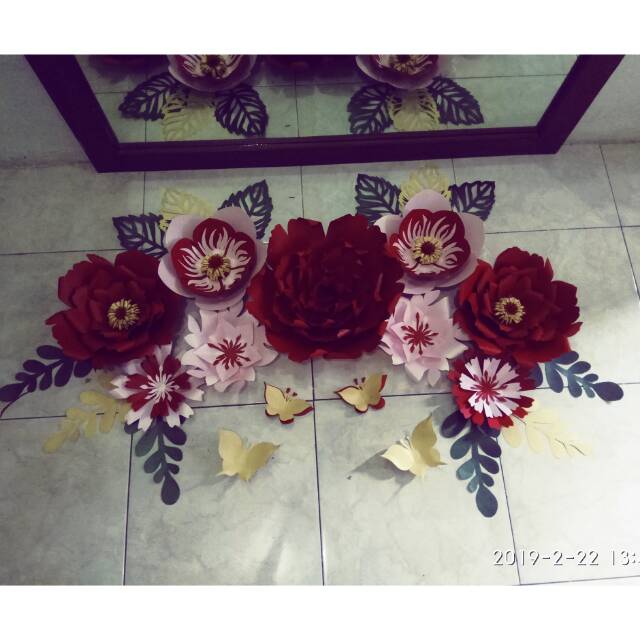 

Red and pink peach paper flower