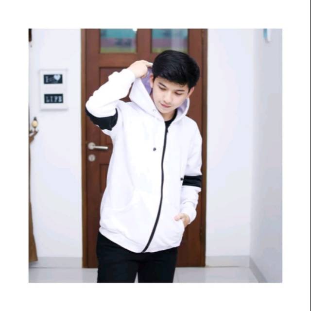 Sweater hoodie jaket cowok korea keren