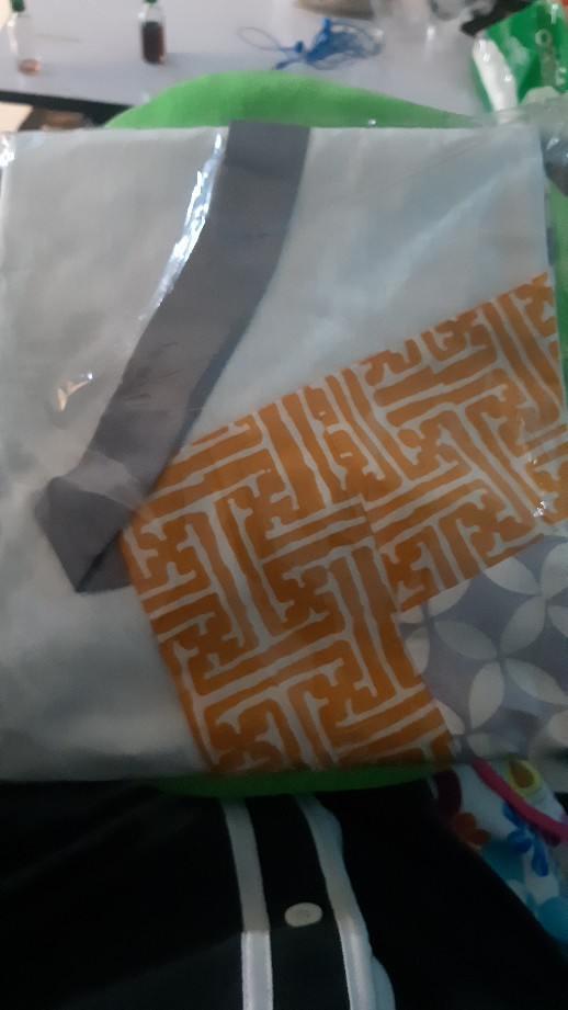 Atasan Batik Model Lucu Dan Unik