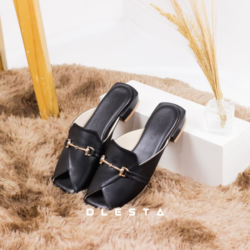 SANDRA Heels Sandal Wanita - DLESTA