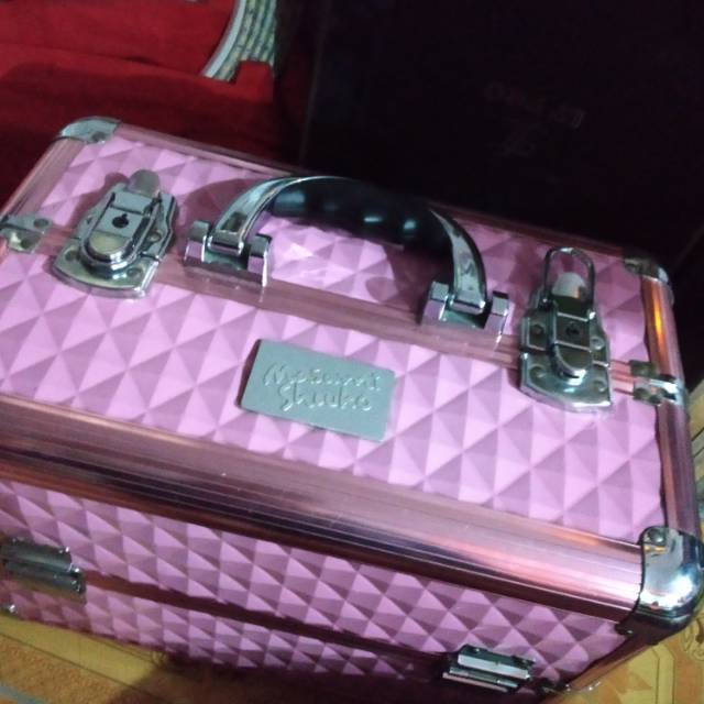 Beautycase masami shouko koper makeup preloved