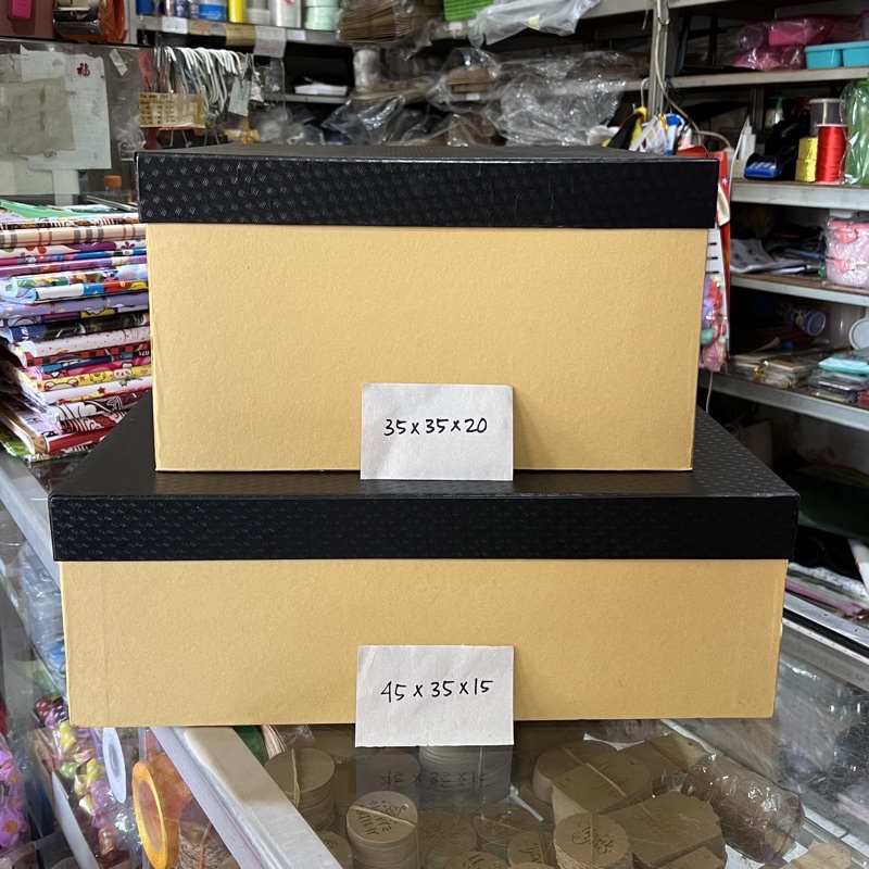 

Hard Box / Kotak Kado / Box Hampers Jumbo