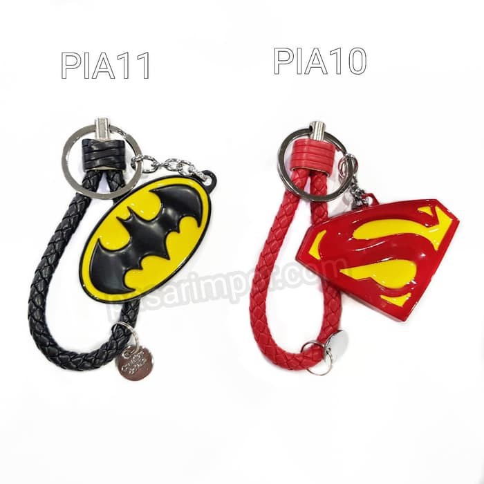 LimitedGantungan Kunci Logo Batman &amp- Superman motif Bottega