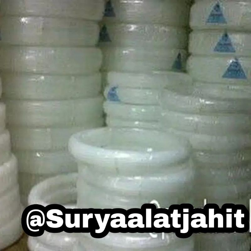 Tulang Balen/Fishbone (5MM) datar 1Rol@1/2kg =rp.36.000/1Rol